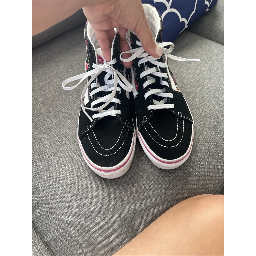 Vans SK8 HI Top Shoes Sneakers Donut Hearts Women's Juniors Size 6Black